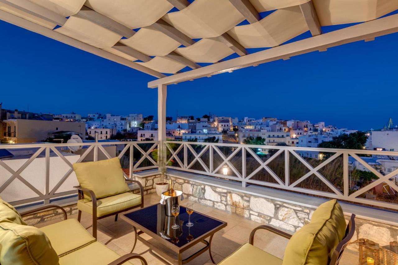 Takis Guesthouse- Laoura-Hermoupolis מראה חיצוני תמונה